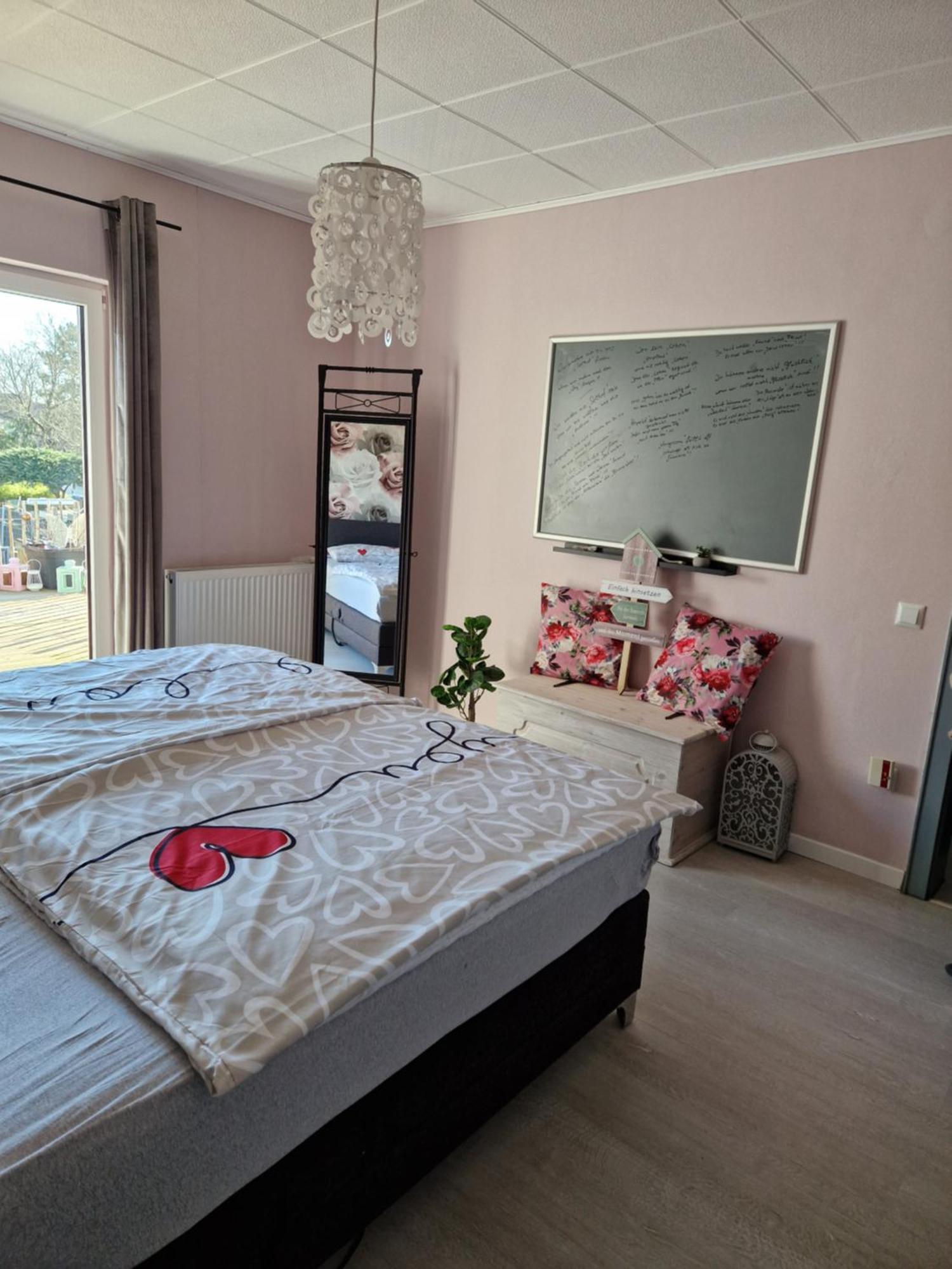 Haus Plum Apartment
